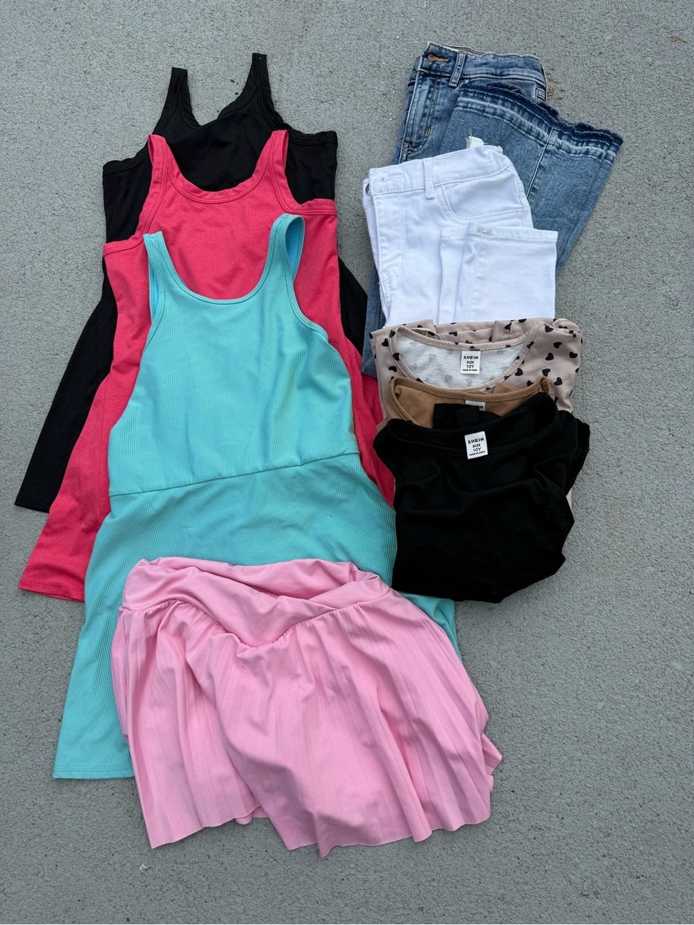 Girls 9/10 LOT!! ABF, Levi’s, Old Navy